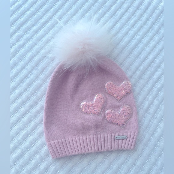 Girls hat, with beautiful details, and a real fur ! - Picture 1 of 6